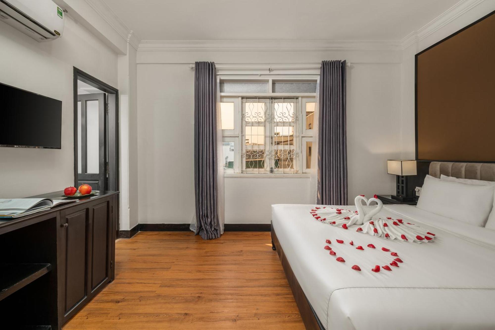 Kly Boutique Hotel Hue Exterior photo