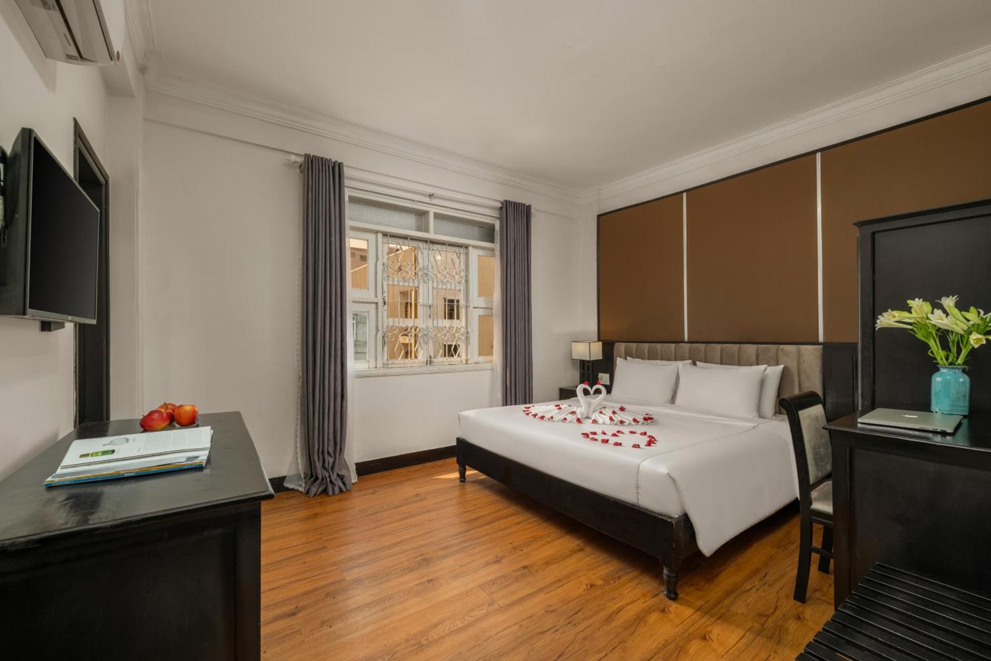 Kly Boutique Hotel Hue Exterior photo
